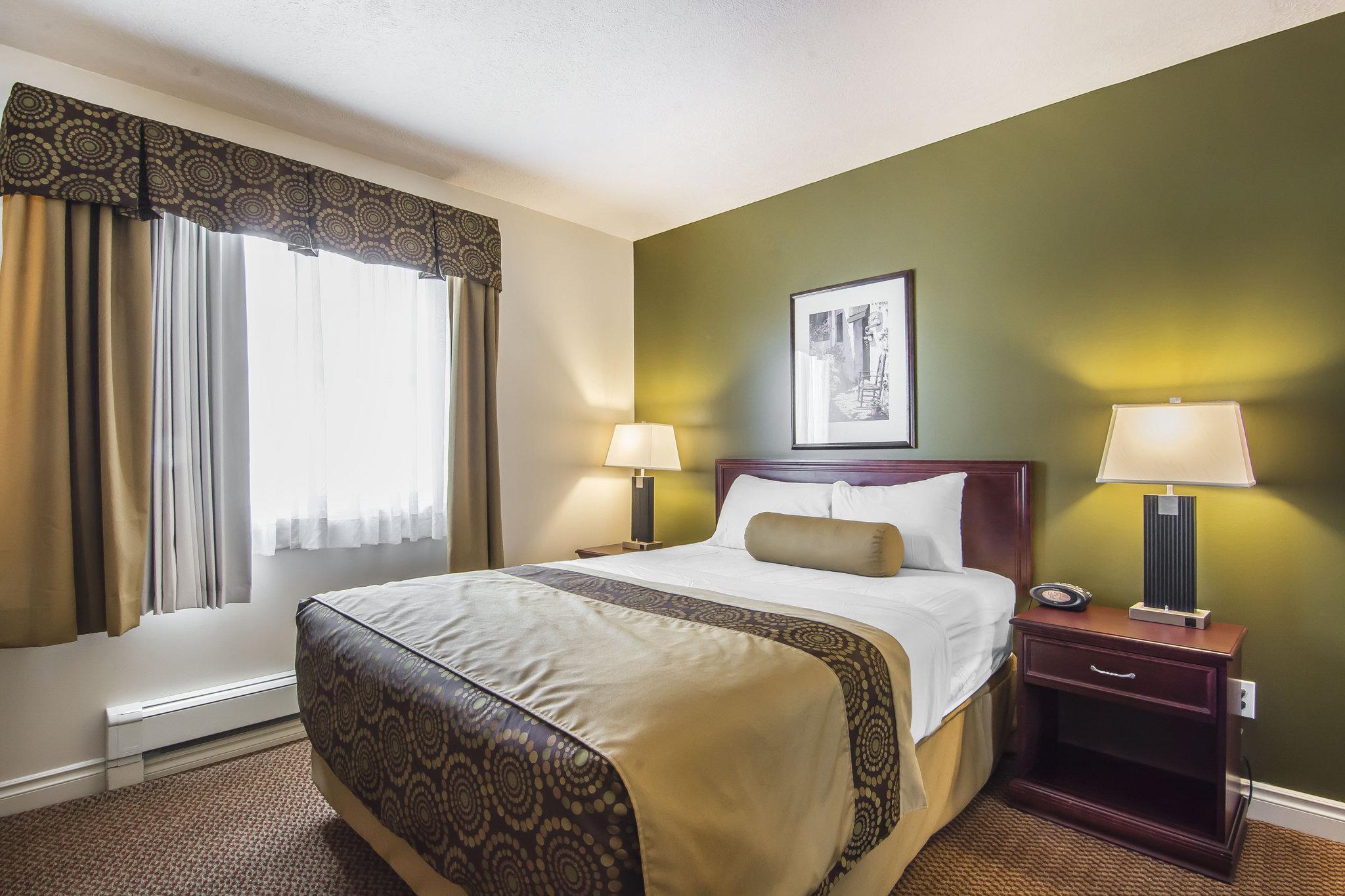 Econo Lodge Inn & Suites High Level Bagian luar foto